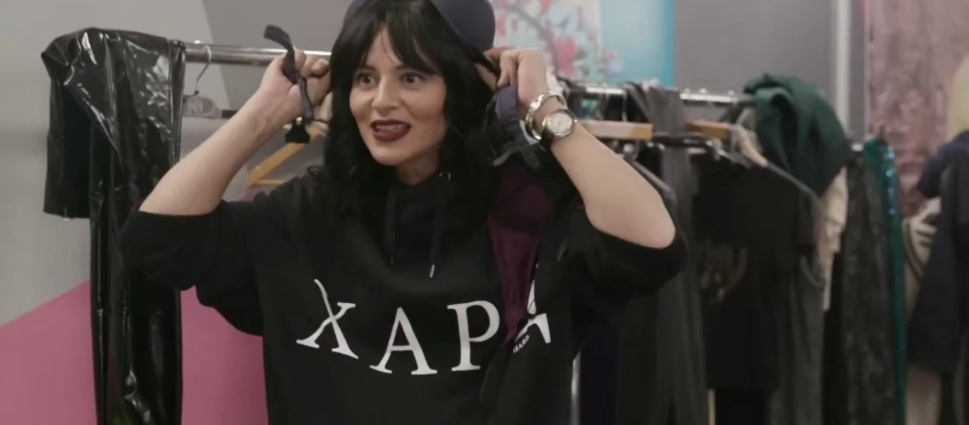 «Χείμαρος» η Ζενεβιέβ Μαζαρί: «Δεν θέλω να λέω την ηλικία μου, μη με τσαντίζεις - Θεάρα θα είμαι»